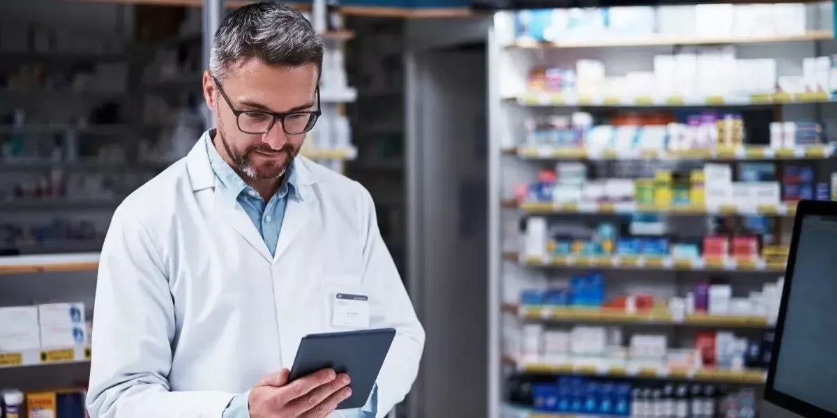 Sistemas de gestão para farmácias: guia completo para escolher o ERP ideal